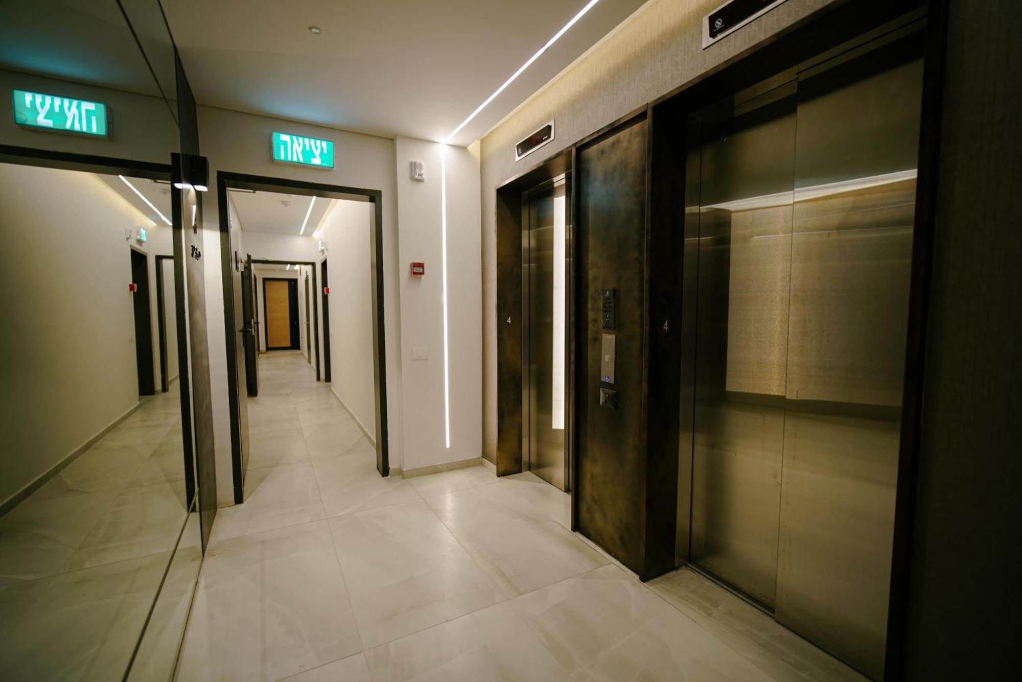 Herzl Luxury Hotel By Nimizz Tel Aviv Eksteriør bilde